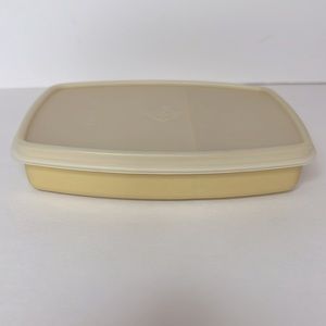 Tupperware Lunch Snack Side by Side Divider Container Tan 813-5 & 814-6